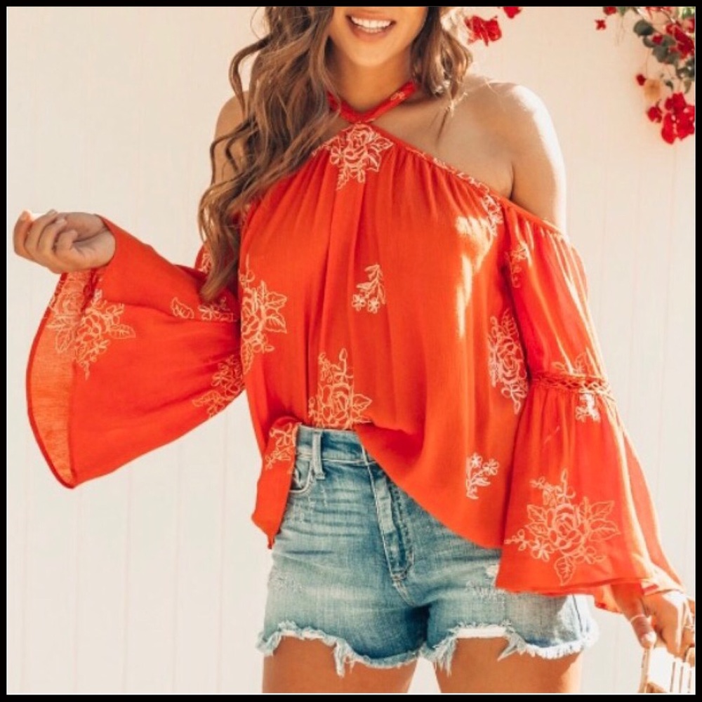 Floral Flare Sleeve Halter - Picture 4 of 6